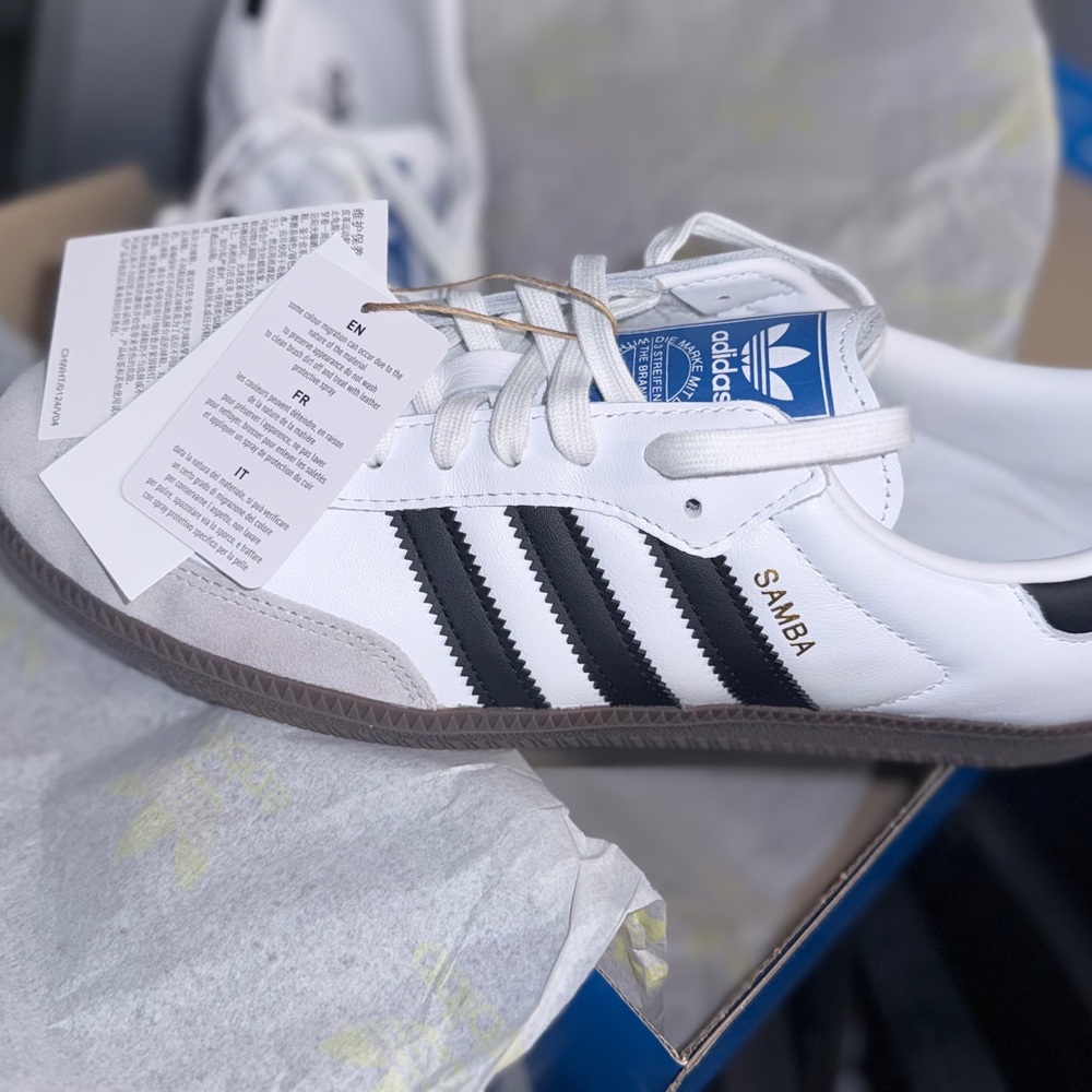 Adidas White and Black Women's Sneakers